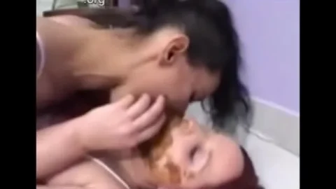 1 May 2023- Russian lesbians shitty sex – Amateurs