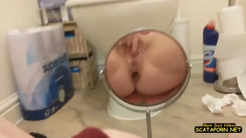 30 March 2023- PooGirlSofia – Poop in the mirror – Amateurs
