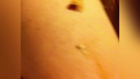 Allura – Very dirty smearing and handjob