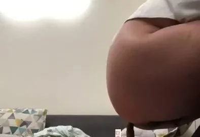Asian Femdom – Eating Shit, Slapped, Worshiping Feet, Sitting On The Face, Peeing