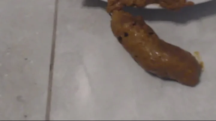 BibiStar – 2 huge poops in one clip