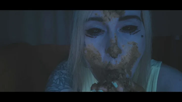 DirtyBetty – Blue spirit make my room stinky