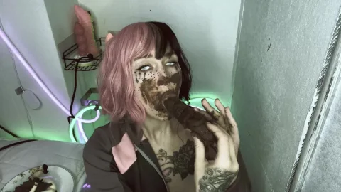 DirtyBetty – I PLAY with TOYS how I want