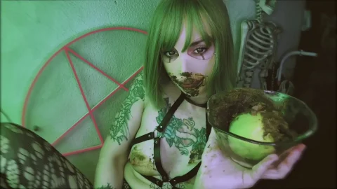 DirtyBetty – Apples! (Serving option)