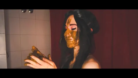 DirtyBetty – WTF! Shit Grabber Attack