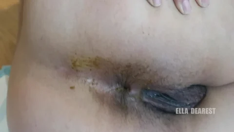 Ella Dearest – Scatbook Dirty Ass Show Off