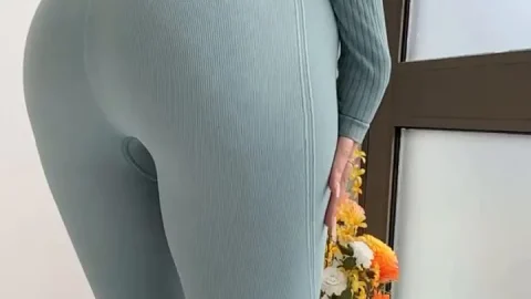 Farting Lena – Lena OnlyFans 46