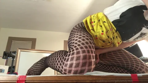 Filthy Fishnets and Fisting! – Scatshop – EmilyMilk