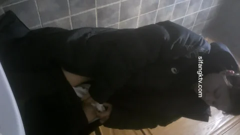 [JVU-01456] Chinese toliet spycam P1 MP4 / FullHD 1080p