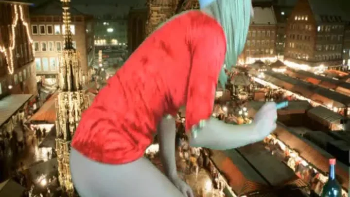 Lady Kalida In Scene: The Christmas Chair – LADY KALIDA’S FEMDOM-THEATER