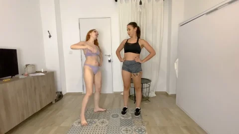 Miss Lith Domina – FIT AND STRONG GIRL LIFT AND CARRY