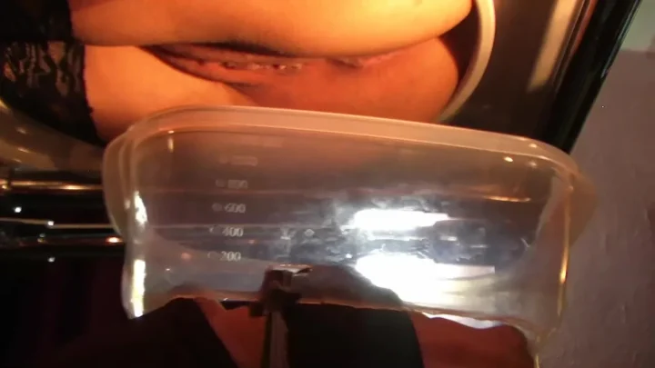 Mistress Diana – Scat toilet slave