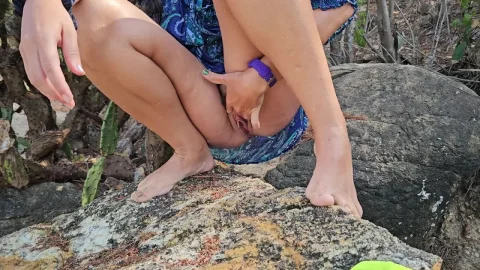 Panties Off n Close Up PEE on Public Beach