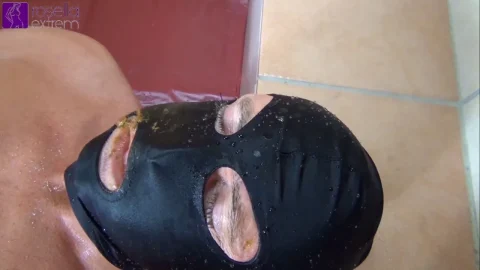 RosellaExtrem – Next shit eater, extremely shitting in mouth