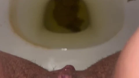 SarahWestChococlate13 – Wet and moist sounds and a prolapsed asshole!