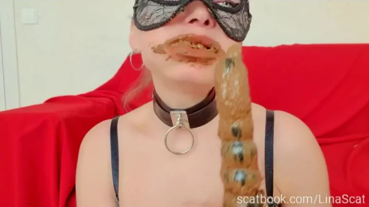 Scat Lina – Dirty ass stretching with a long toy