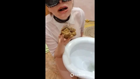 Scat Lina – I am my Masters living toilet