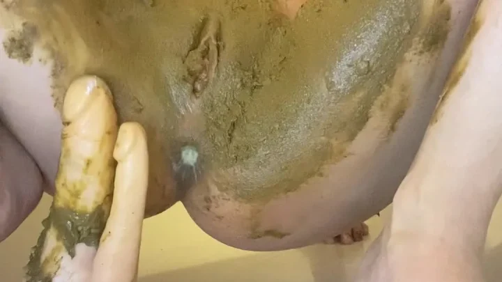 Toy double penetration in shit, scat, fisting, atm with p00girl