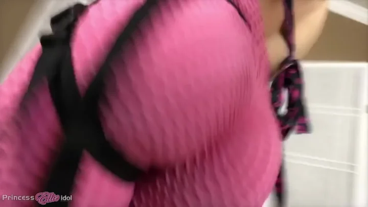 ellieidol1 – 28 Phone Farts Compilation