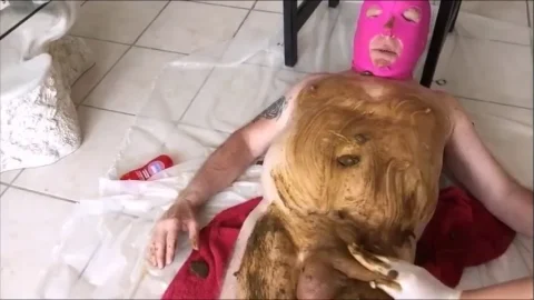 girlsscatandpiss вЂ“ Enema and I shit a lot on the slave