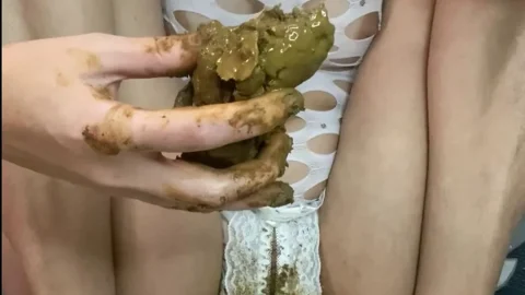 p00girl – Poop, shit on face, double penetration, chew