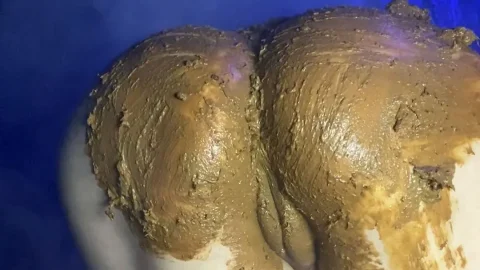p00girl – Pour whipped cream my dirty ass